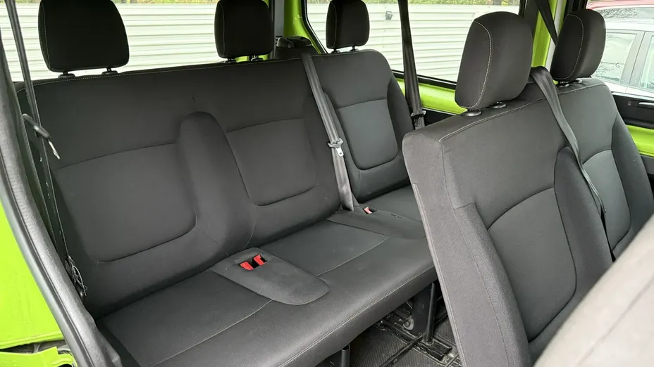 RENAULT Trafic -