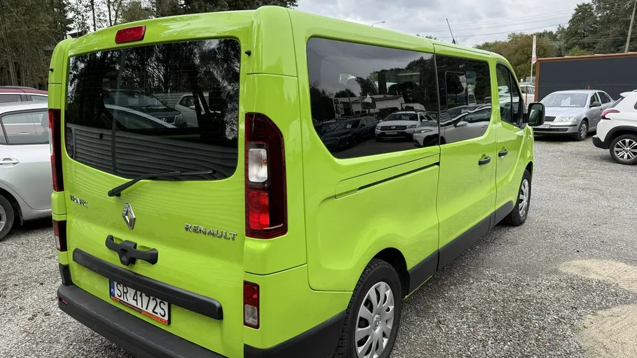 RENAULT Trafic -