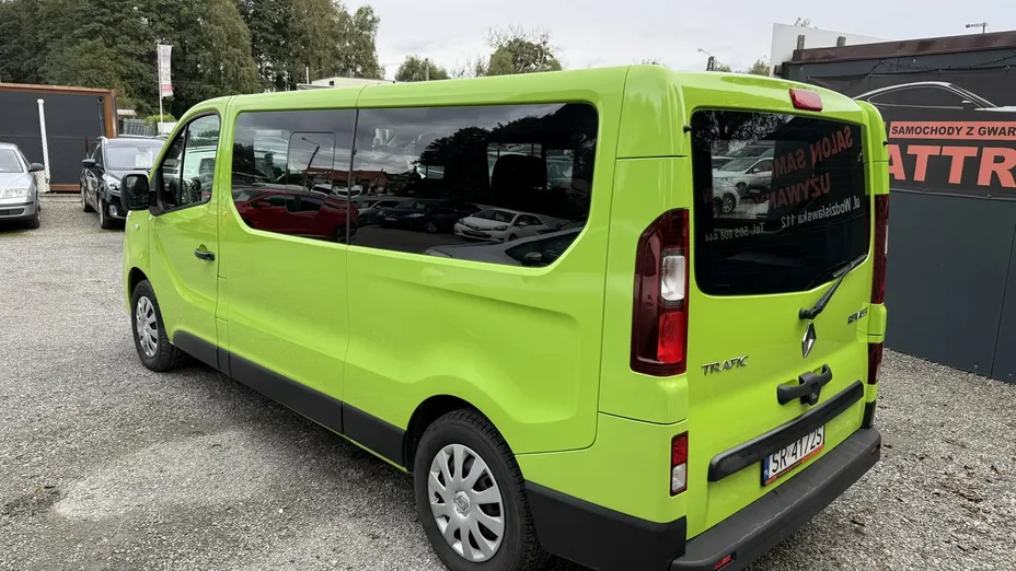 RENAULT Trafic -