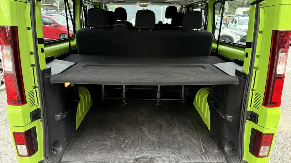 RENAULT Trafic -