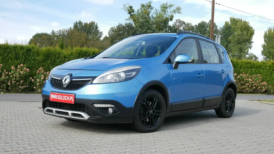 RENAULT Scenic -