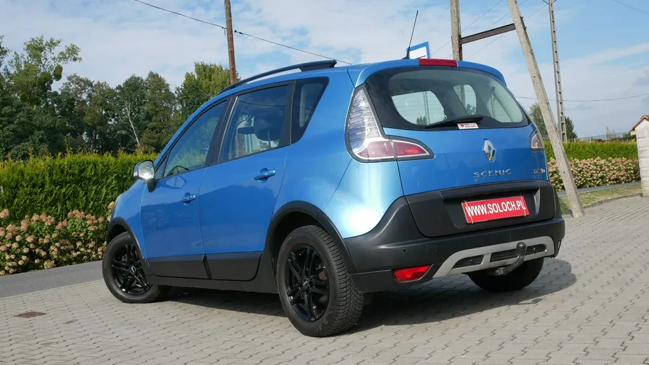 RENAULT Scenic -
