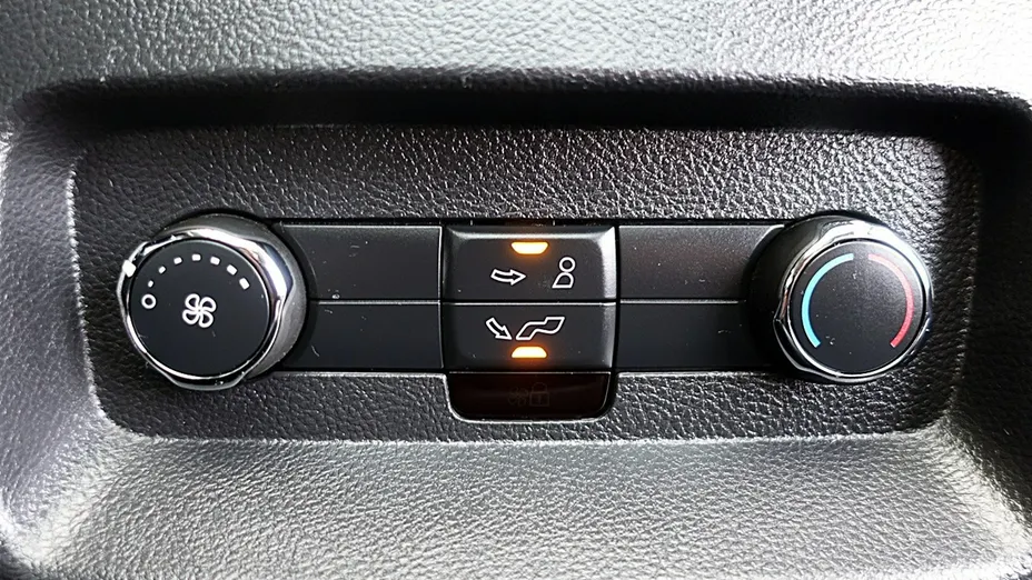 FORD S-MAX -