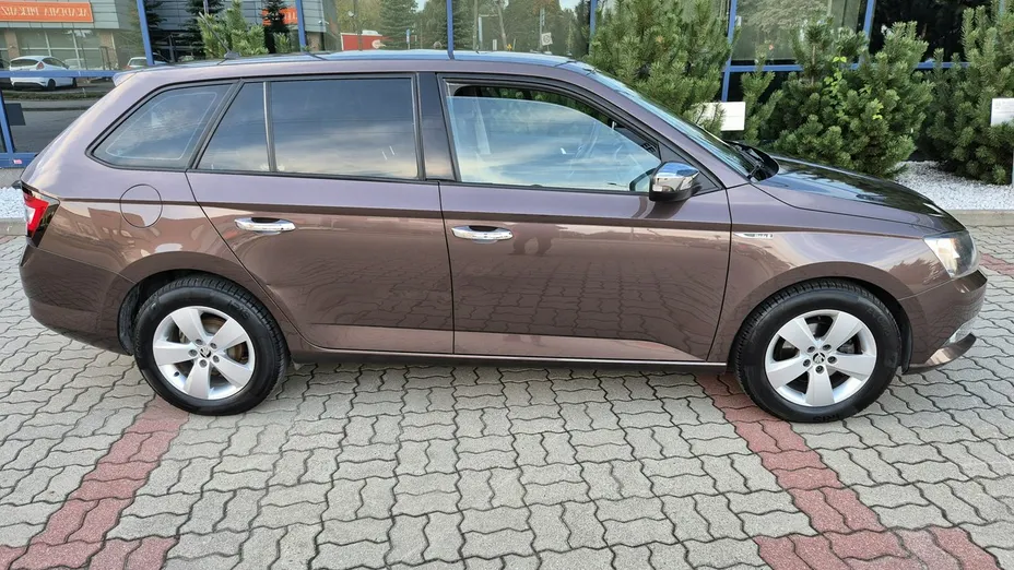 SKODA Fabia -