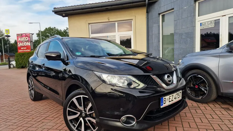 NISSAN Qashqai -