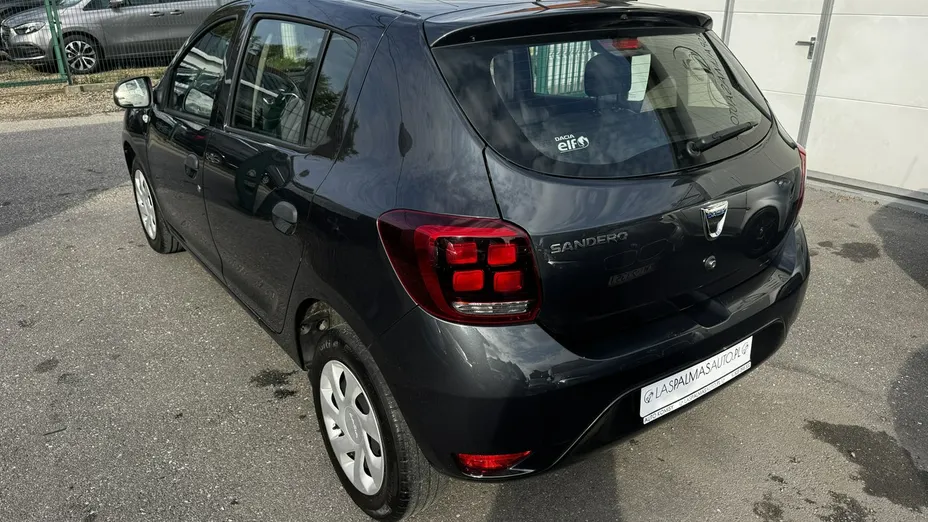 DACIA Sandero -