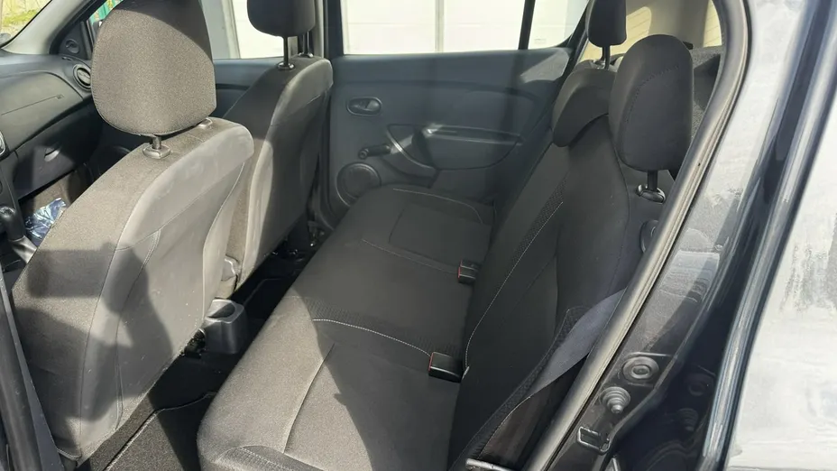 DACIA Sandero -