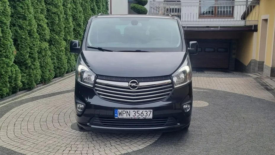 OPEL Vivaro -