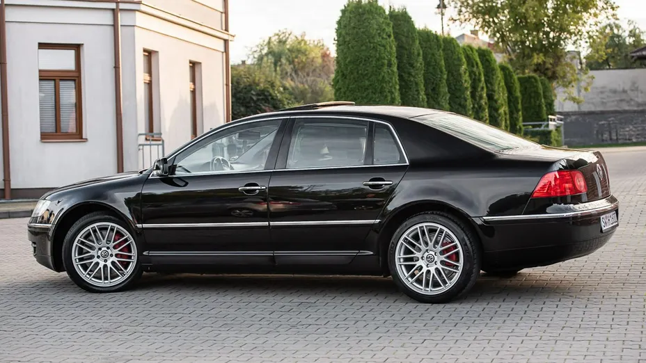 VOLKSWAGEN Phaeton -