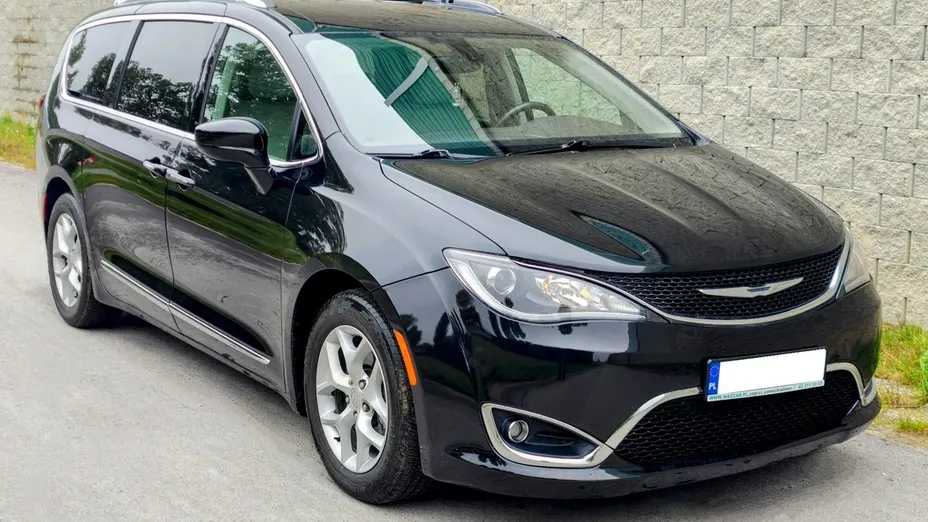 CHRYSLER Pacifica -