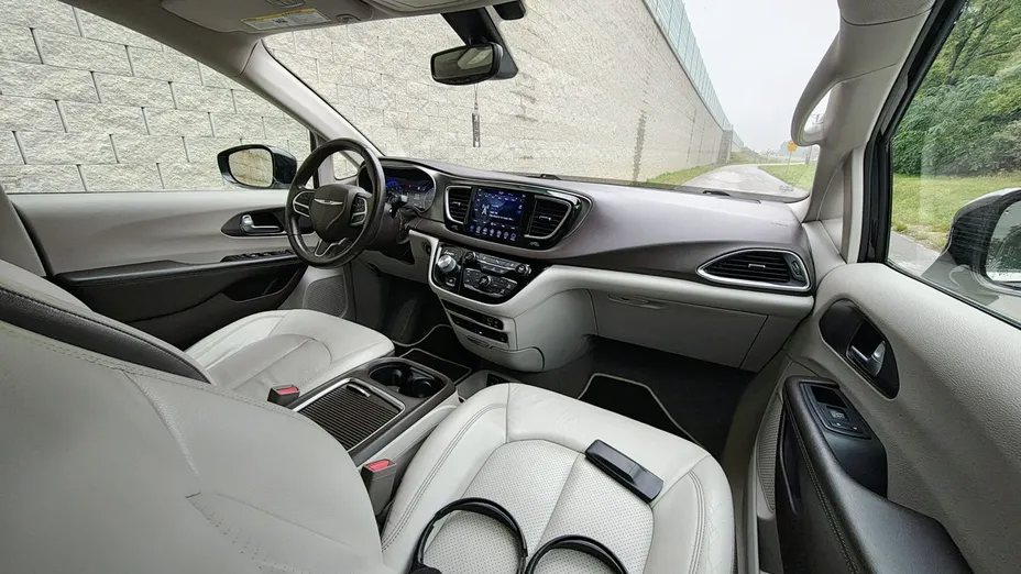 CHRYSLER Pacifica -