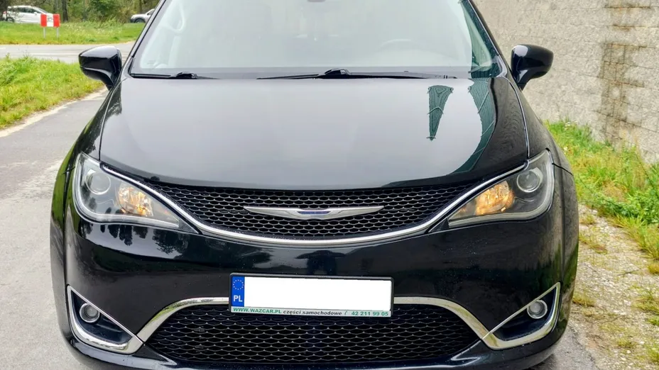 CHRYSLER Pacifica -