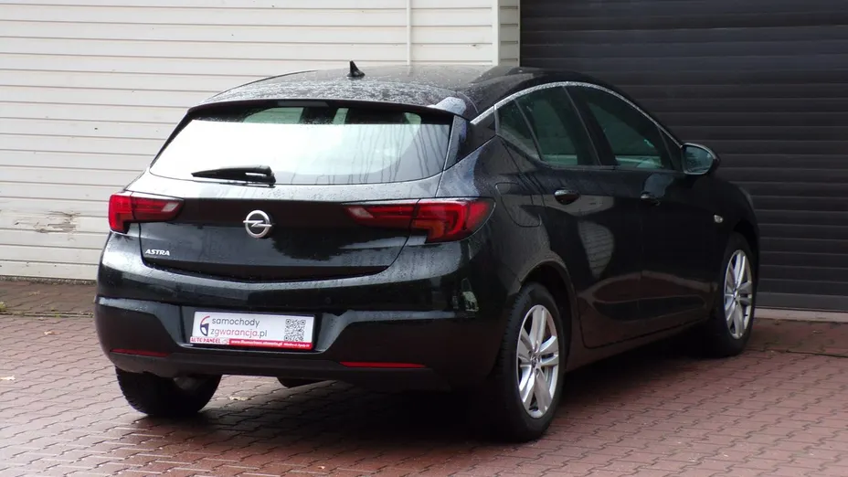 OPEL Astra -