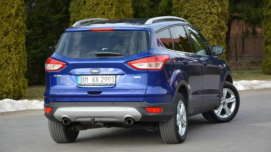 FORD Kuga -