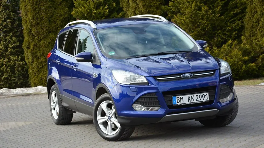 FORD Kuga -