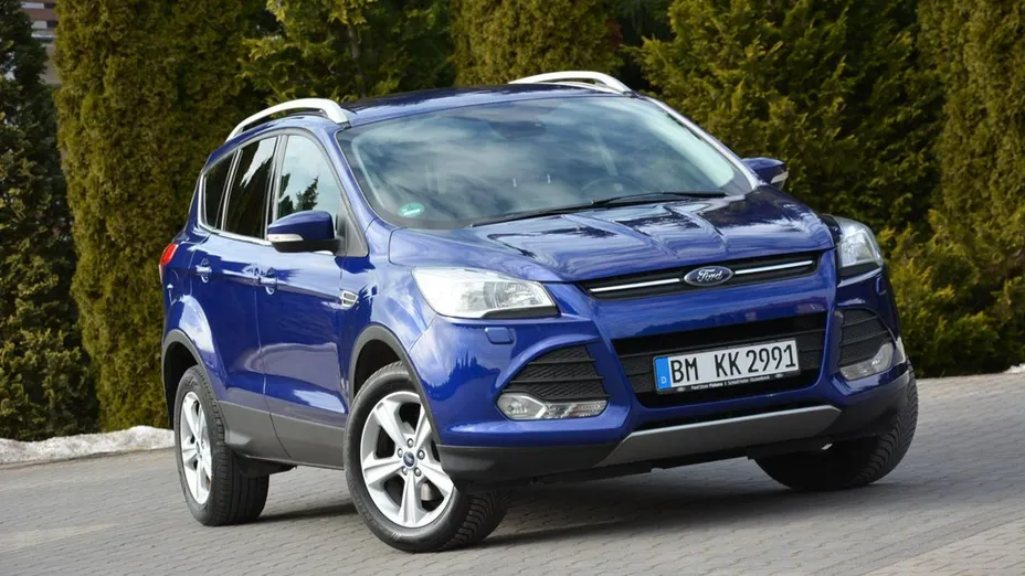 FORD Kuga -