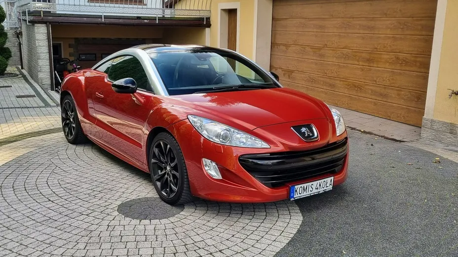 PEUGEOT RCZ -