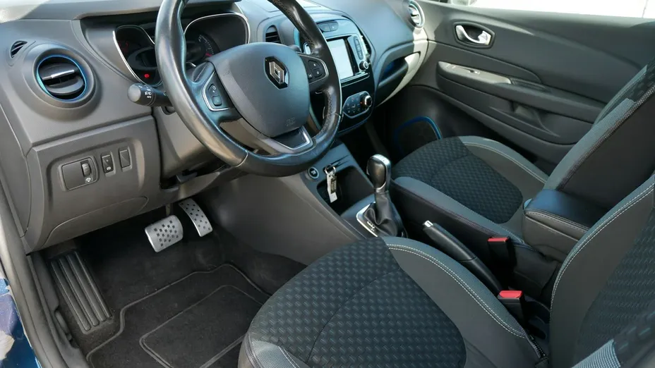 RENAULT Captur -