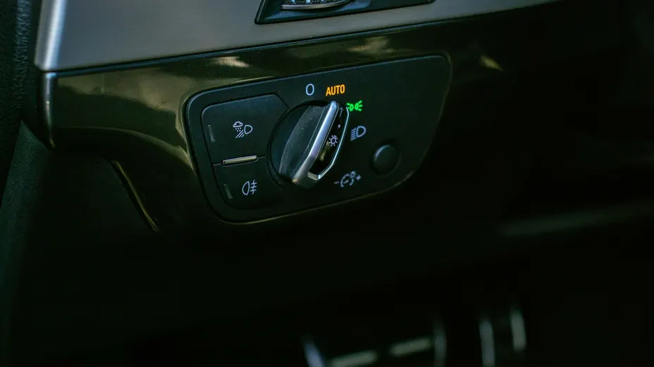 AUDI Q7 -