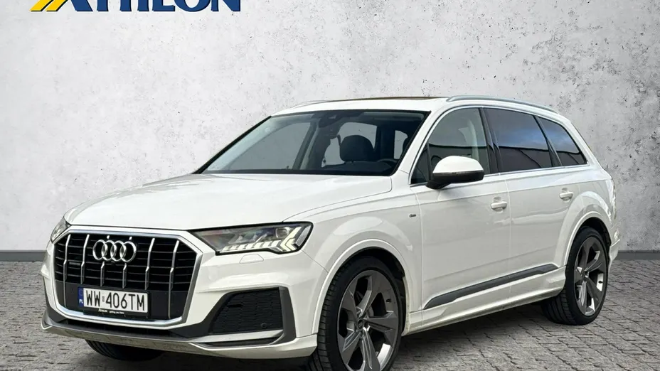 AUDI Q7 -