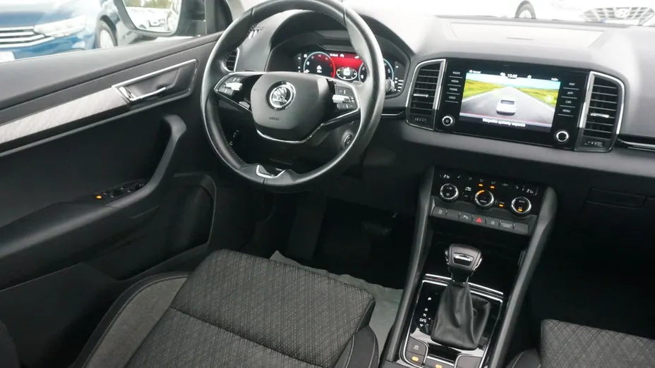 SKODA Karoq -