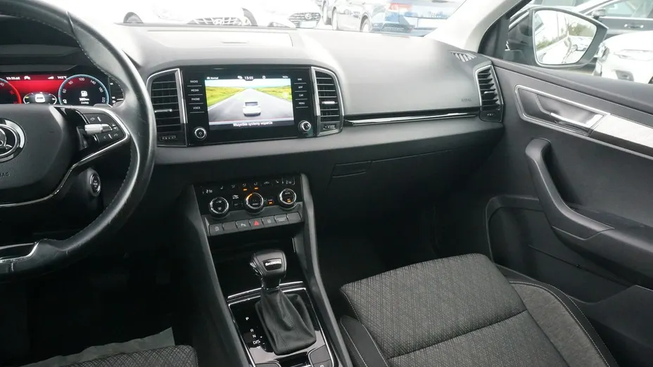 SKODA Karoq -