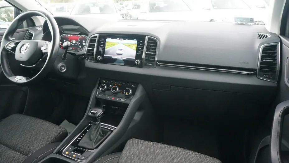 SKODA Karoq -