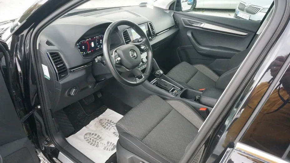 SKODA Karoq -