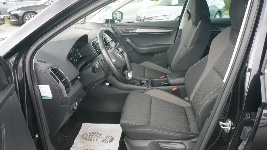 SKODA Karoq -