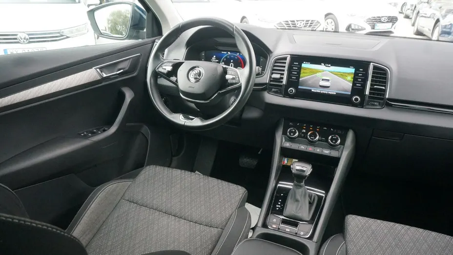 SKODA Karoq -