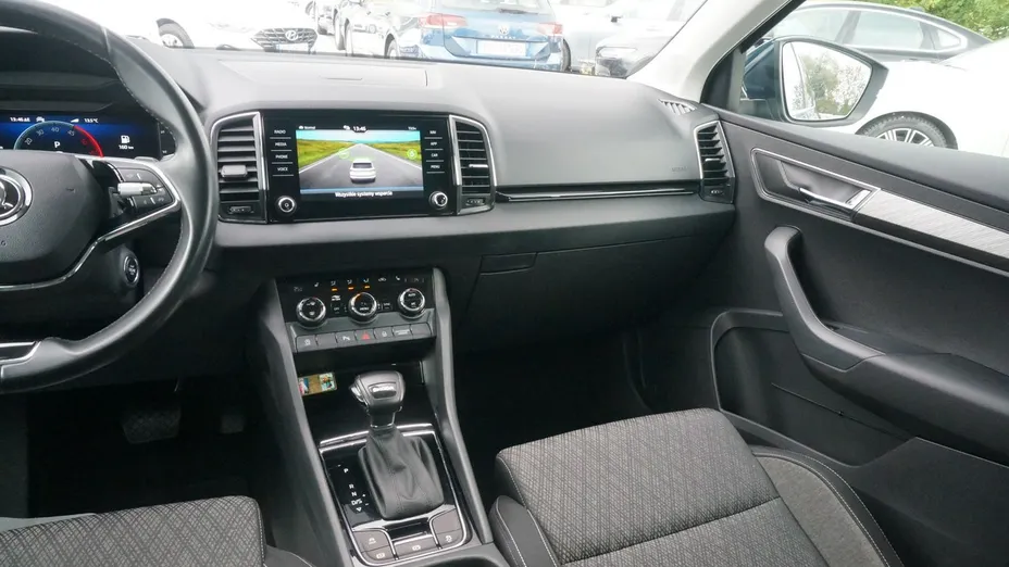 SKODA Karoq -