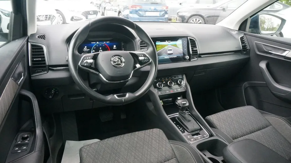 SKODA Karoq -
