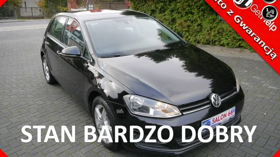 VOLKSWAGEN Golf -