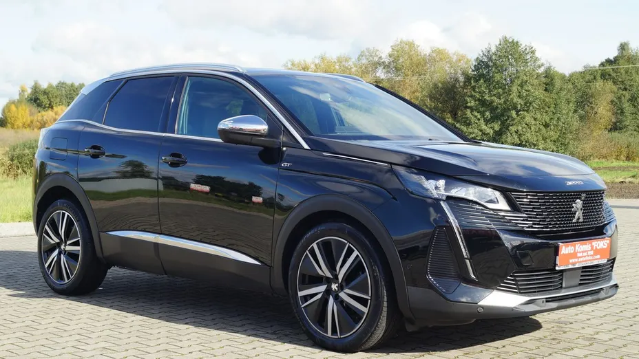 PEUGEOT 3008 -