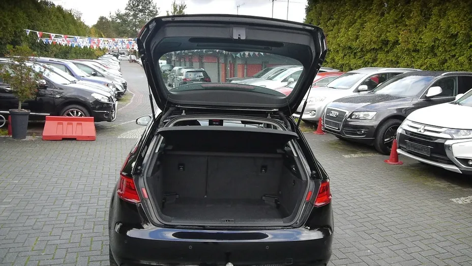 AUDI A3 -