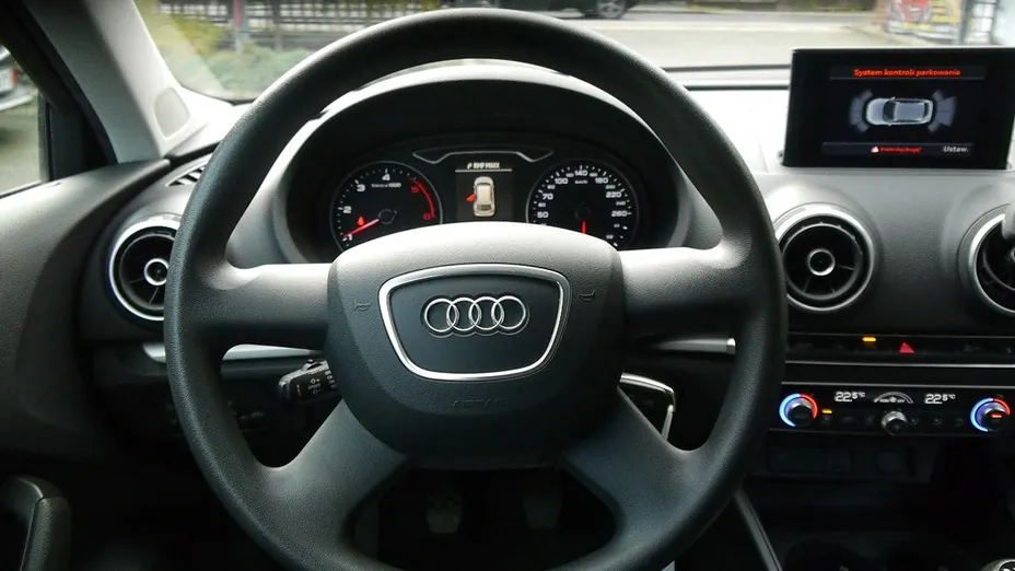 AUDI A3 -