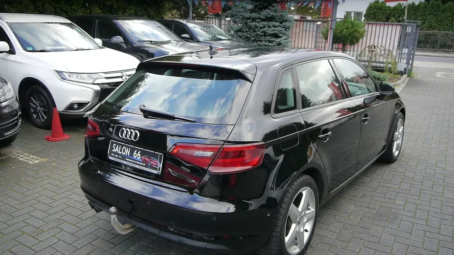 AUDI A3 -