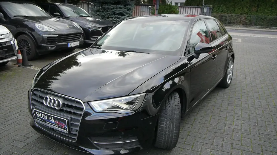 AUDI A3 -