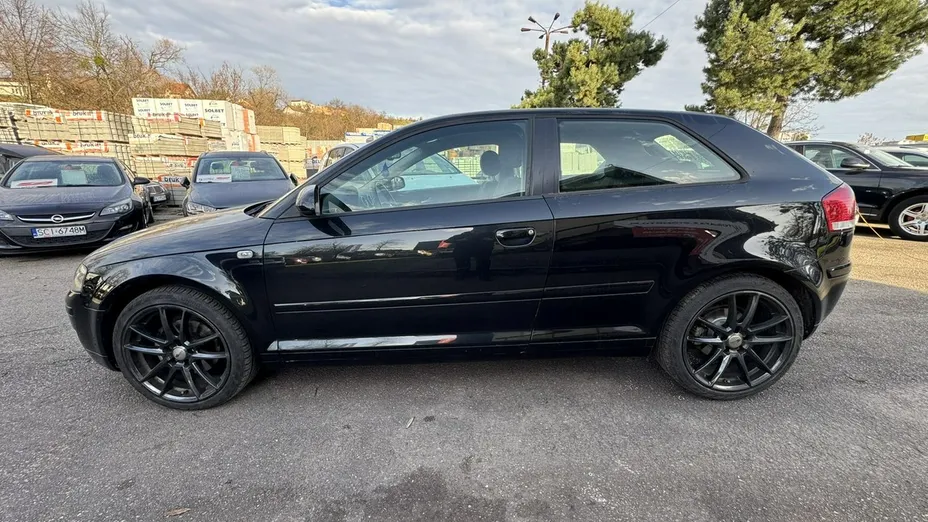 AUDI A3 -