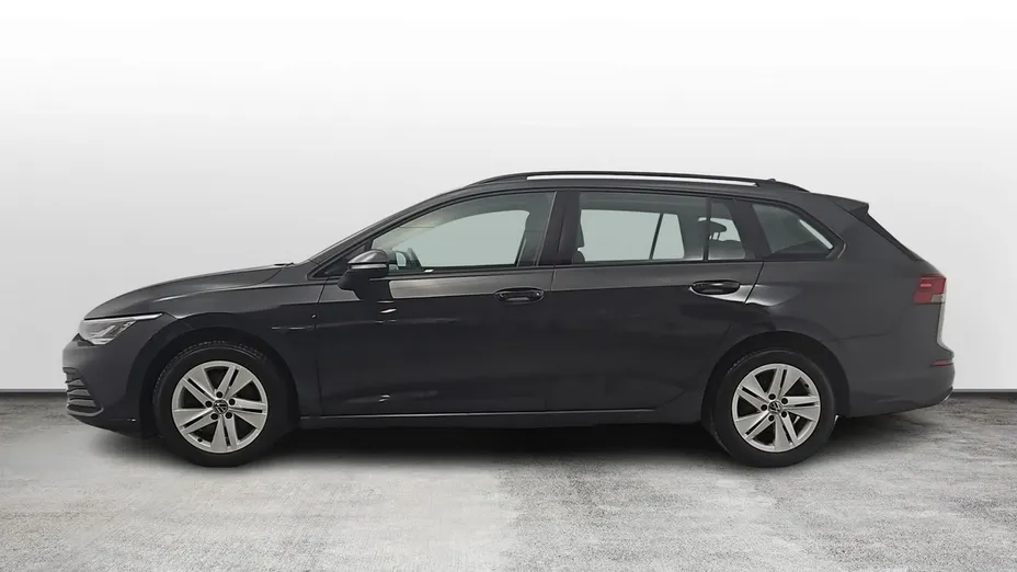 VOLKSWAGEN Golf -