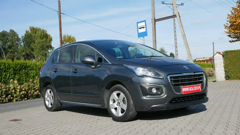PEUGEOT 3008 -
