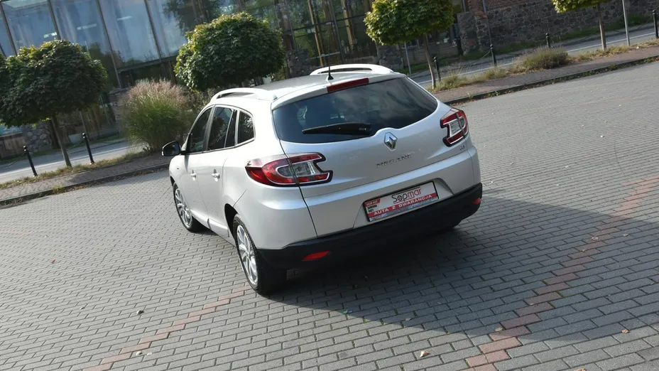 RENAULT Megane -