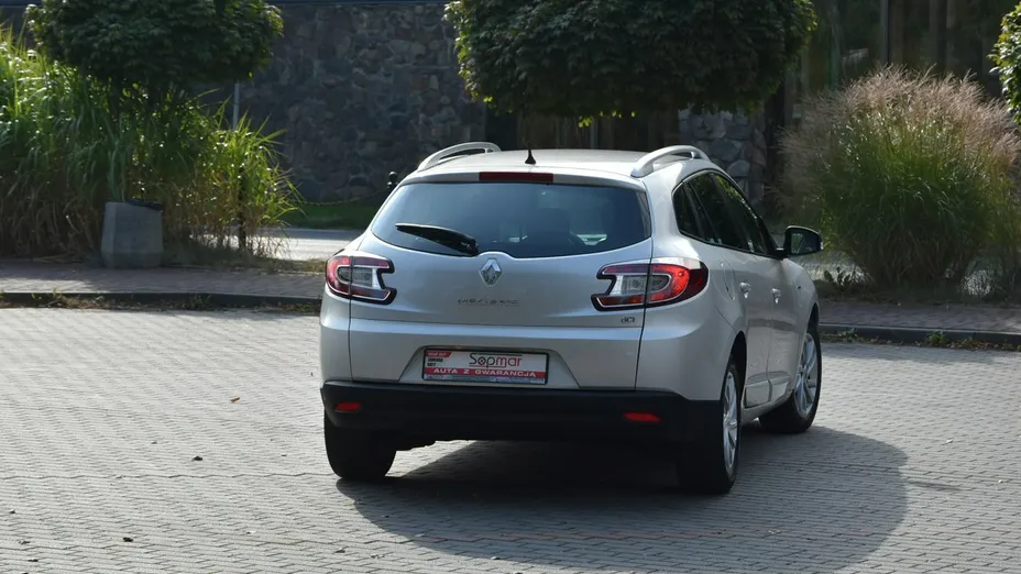 RENAULT Megane -