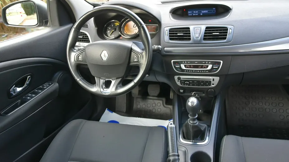 RENAULT Megane -