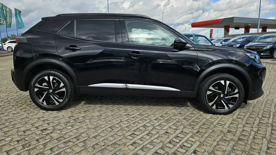 PEUGEOT 2008 -