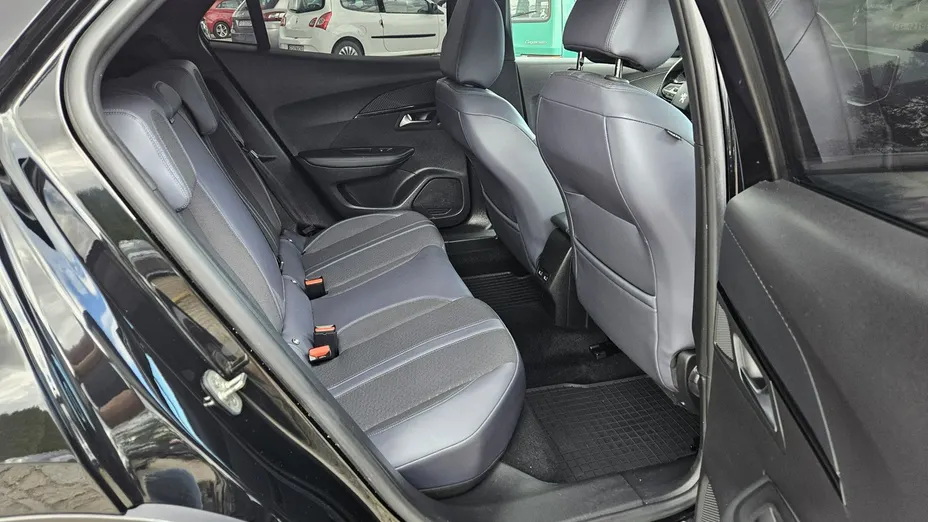 PEUGEOT 2008 -