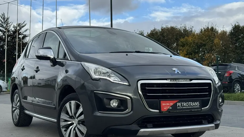 PEUGEOT 3008 -