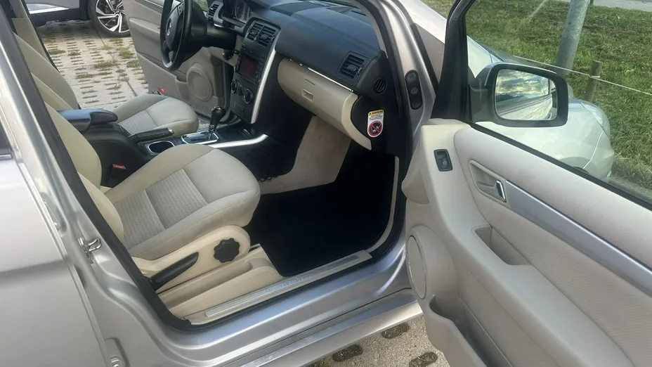 MERCEDES-BENZ B Klasa -