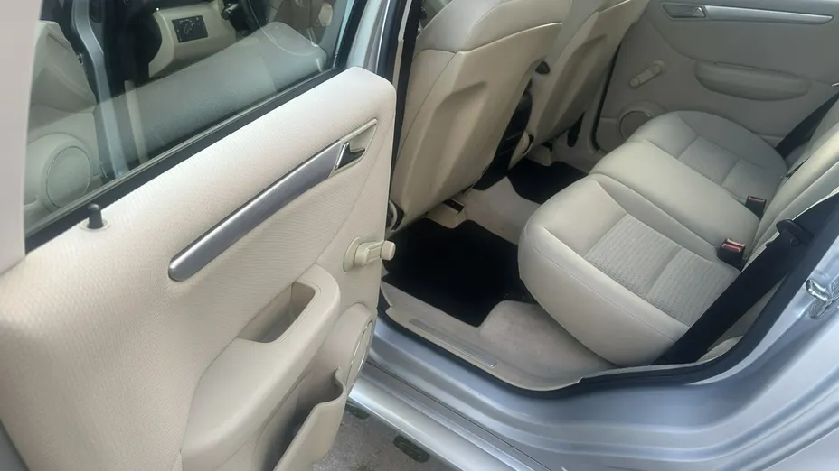 MERCEDES-BENZ B Klasa -