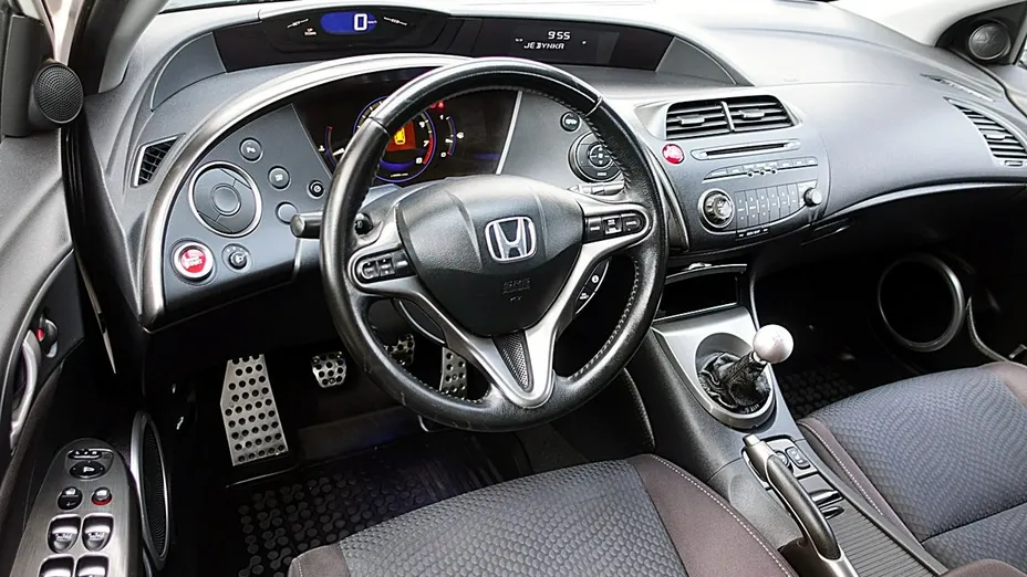 HONDA Civic -